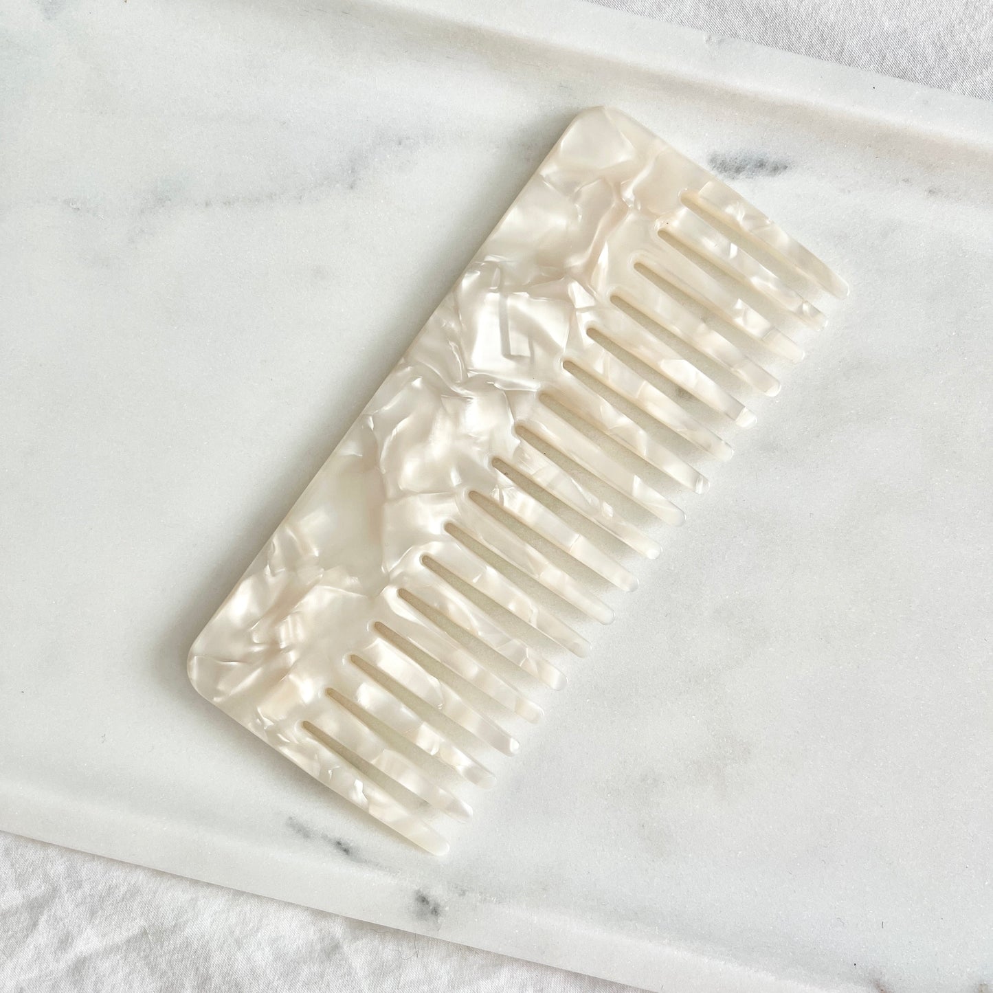 Wanderlust Comb in Ivory