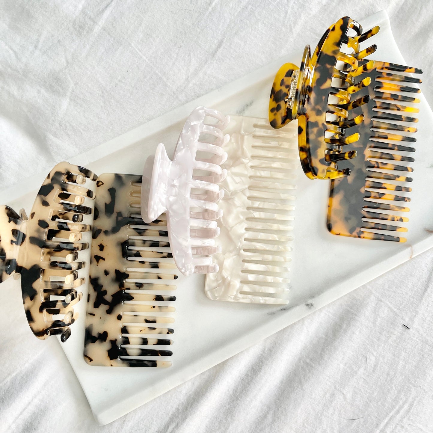 Wanderlust Comb in Ivory