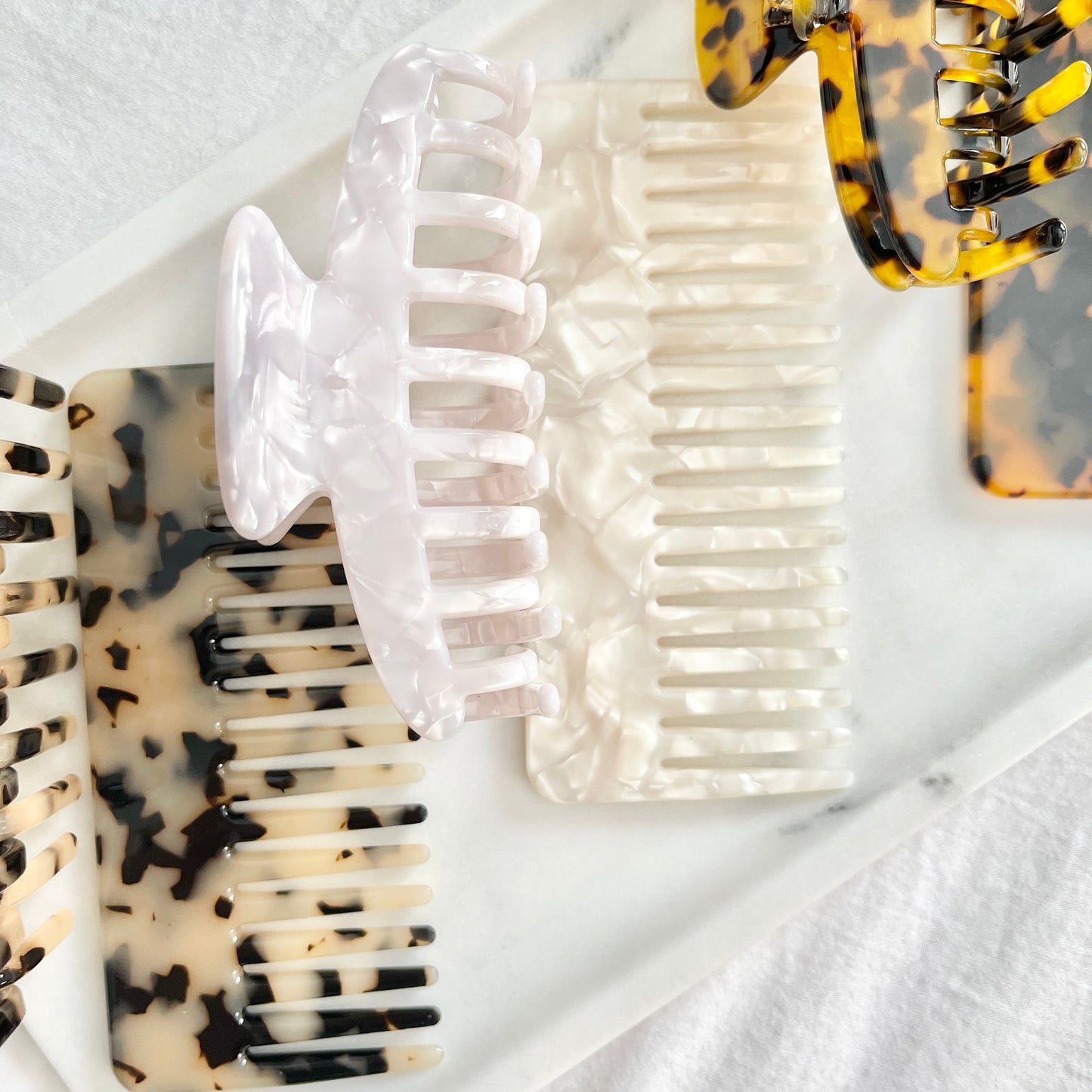 Wanderlust Comb in Ivory