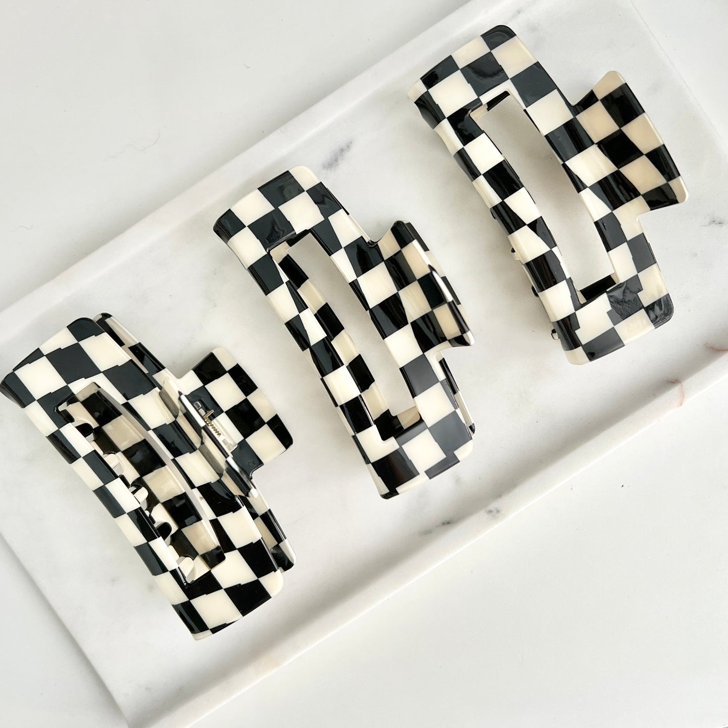 Large Checkered Claw Clip